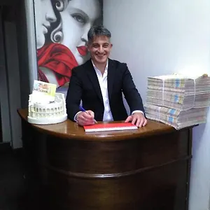 Gloria Рим